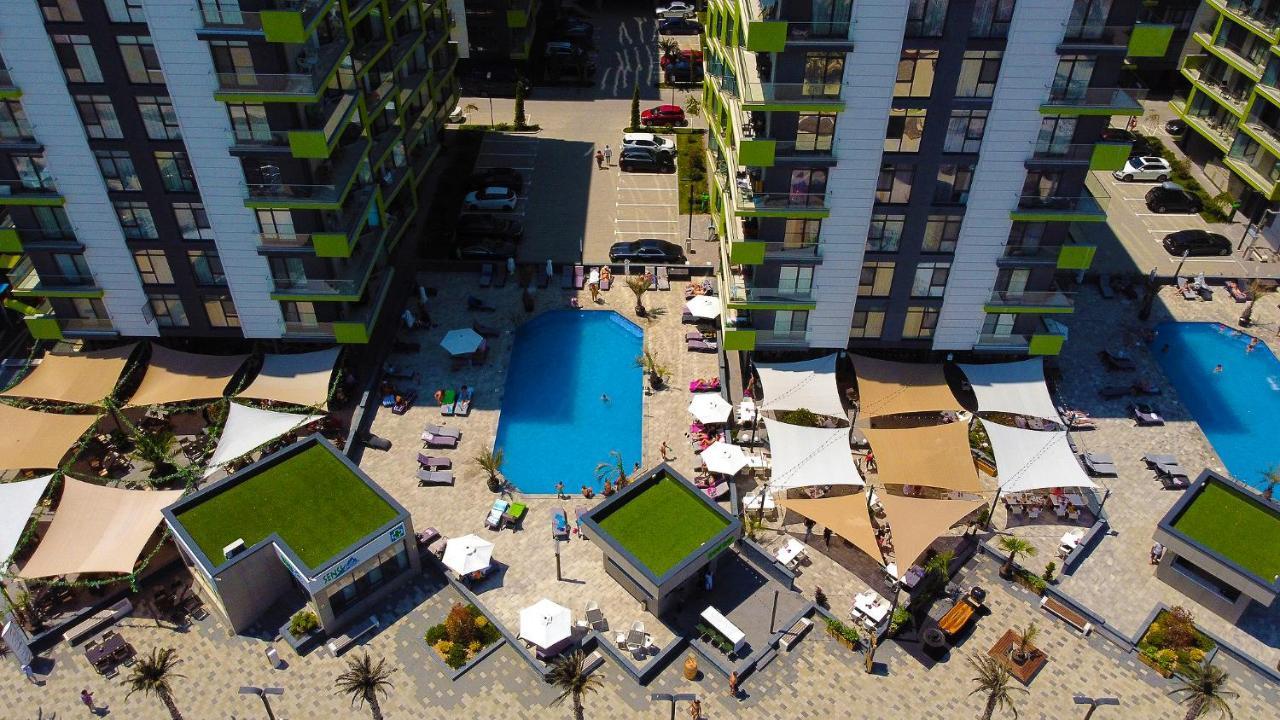 Sunrise Aparthotel Pool & Spa Mamaia Nord Navodari Exterior photo